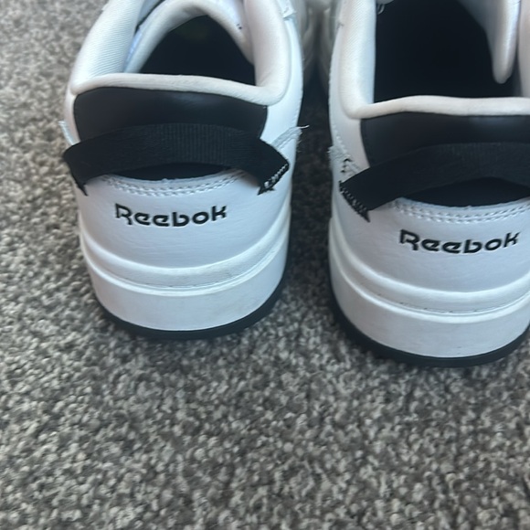 Reebok sneakers size 9 women’s - Picture 5 of 6